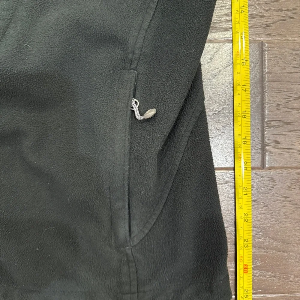 The North Face WindWall Fleece Vest – Women’s Medium Black - Picture 5 of 8